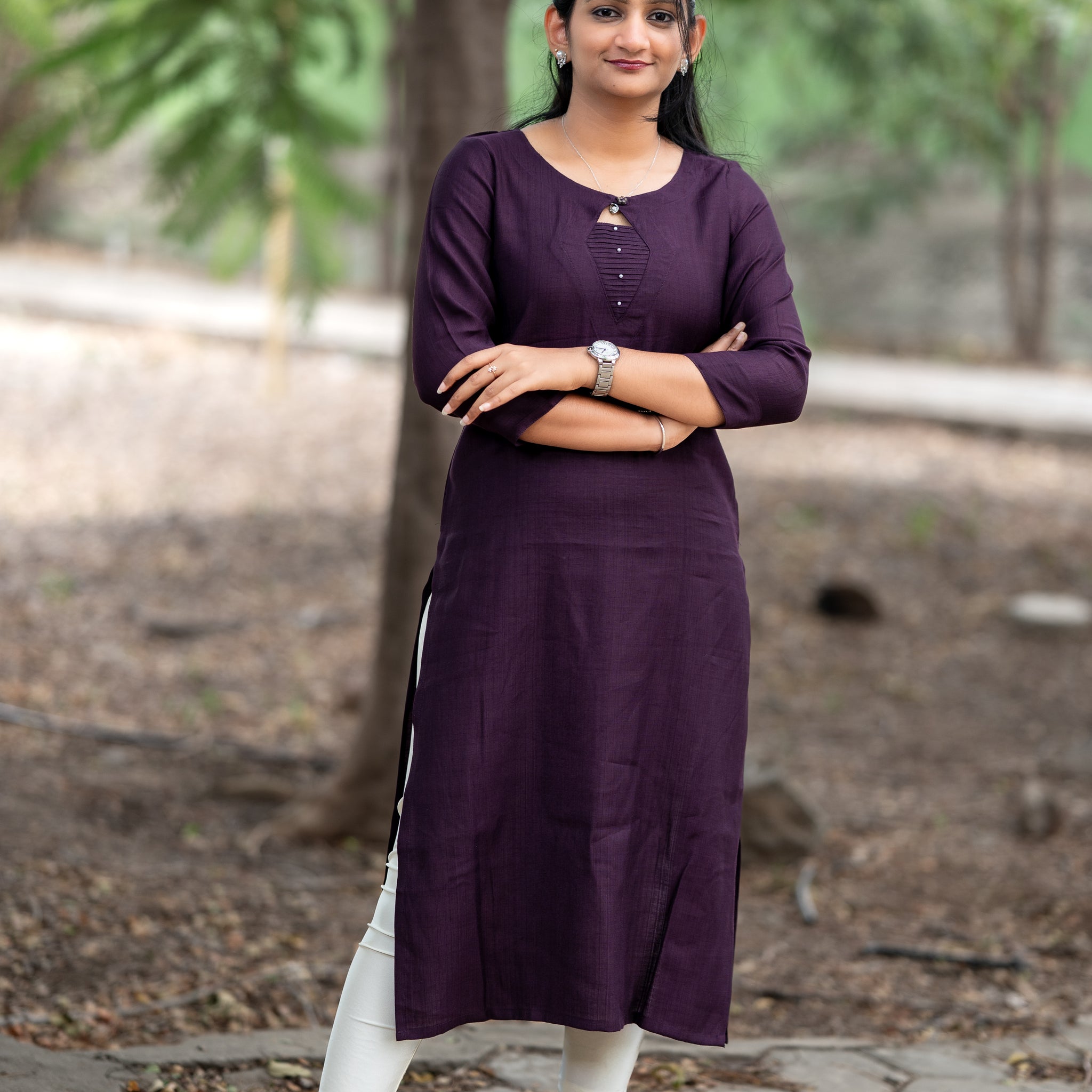 🍇Deep Plum Solid Straight Kurti