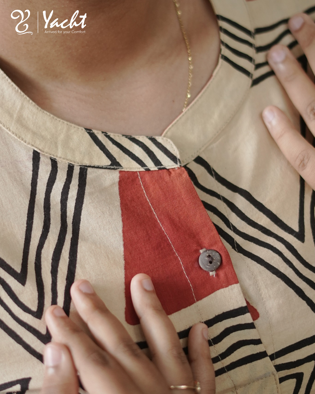 ✨ Terracotta Geometry Aline Kurti