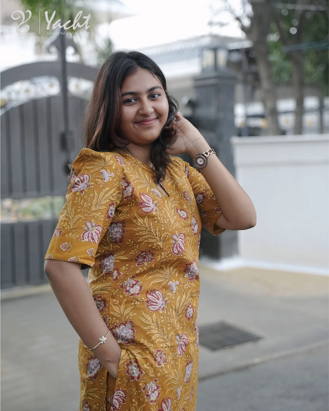 ✨ Golden Bloom Floral Kurti