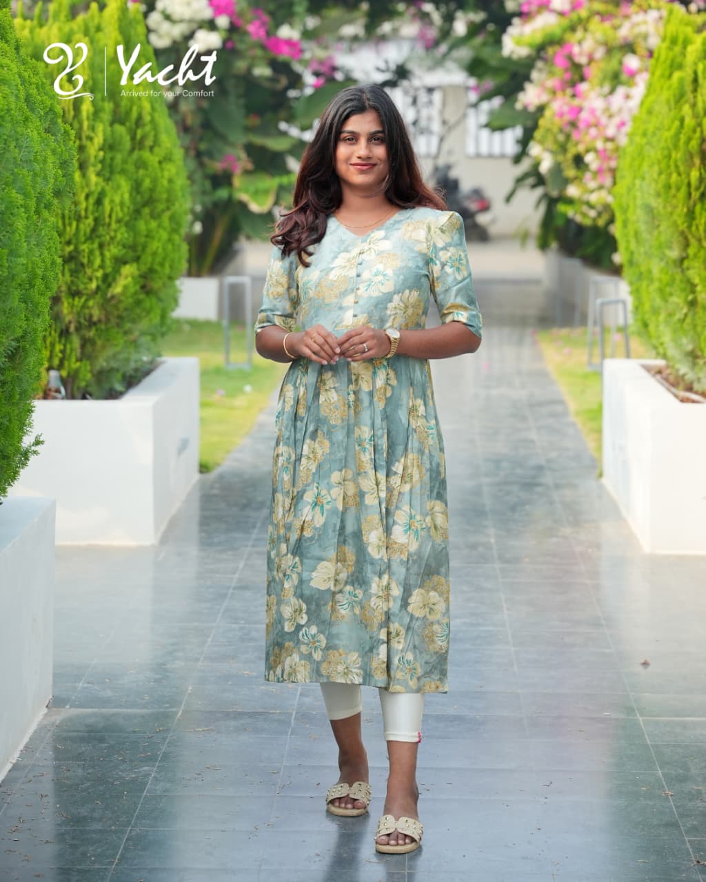 ☘️Sage Green Floral Maxi