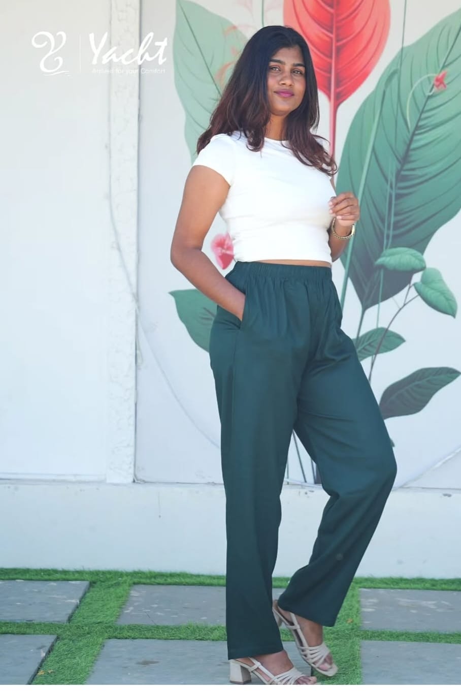 💚Bottle Green Straight Pants