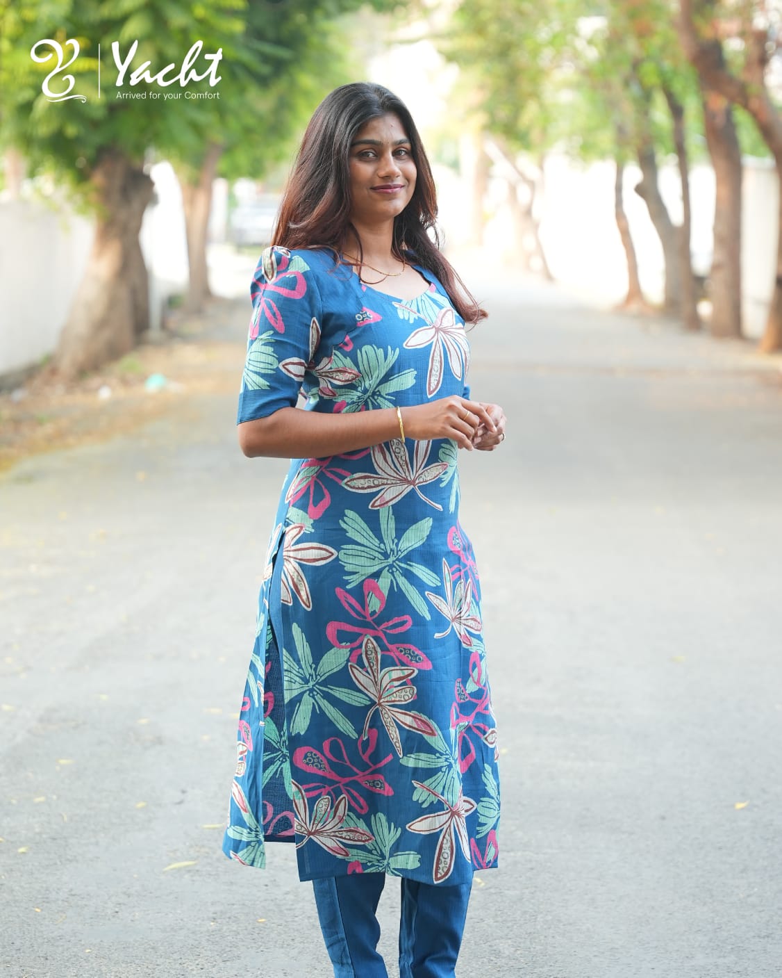 💙 Floral Fusion Kurti Set